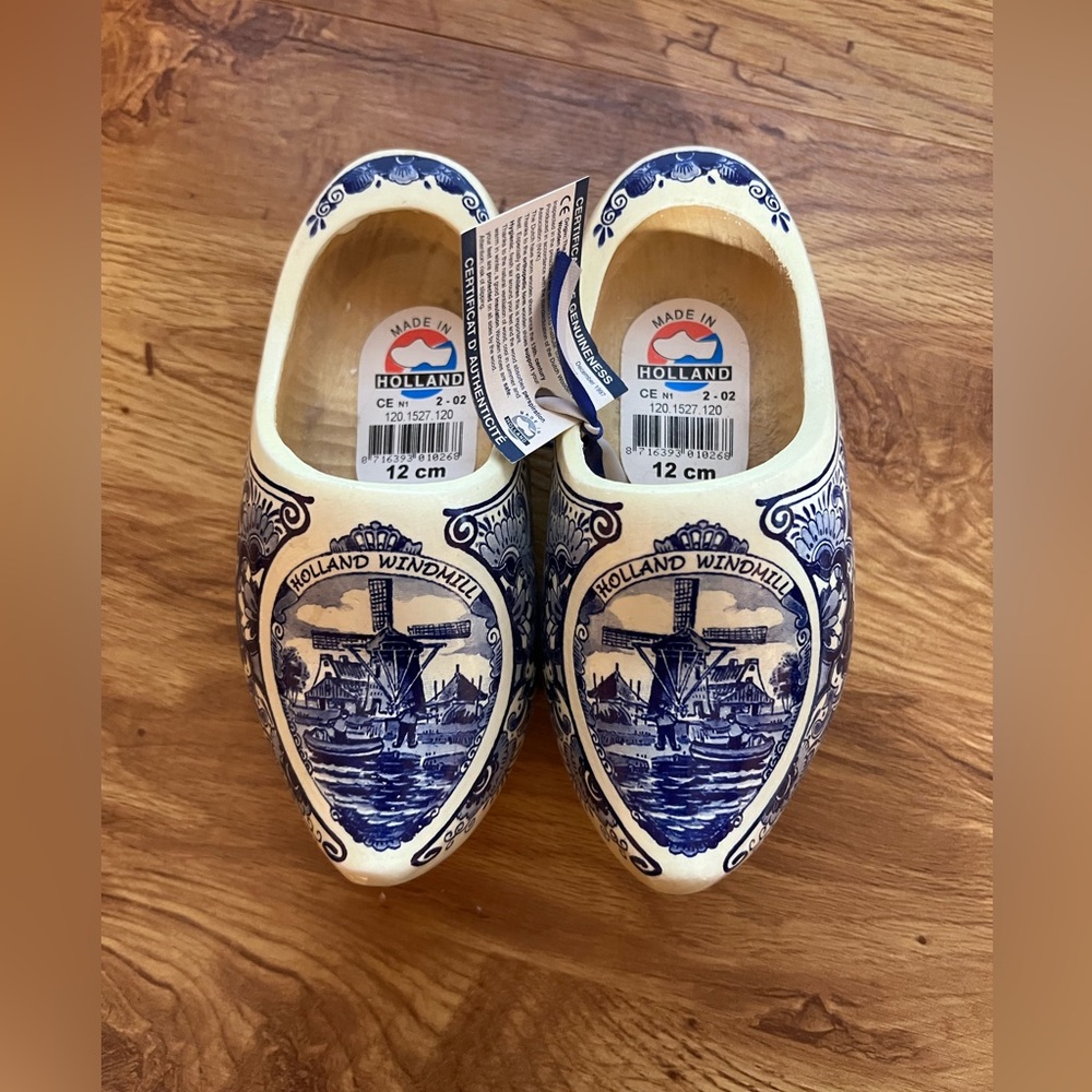 Holland Windmill Dutch White Blue Wooden Miniature Shoes Clogs